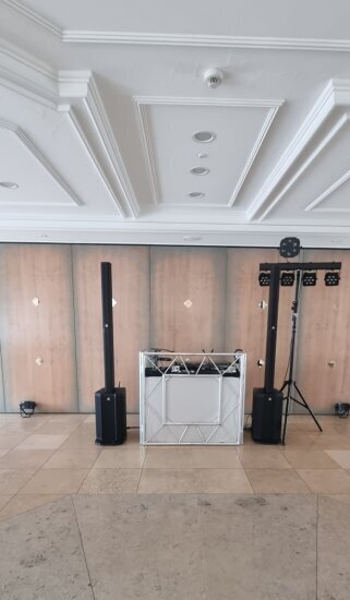 DJ Setup für Hochzeit in Augsburg von DJ Blacksmith